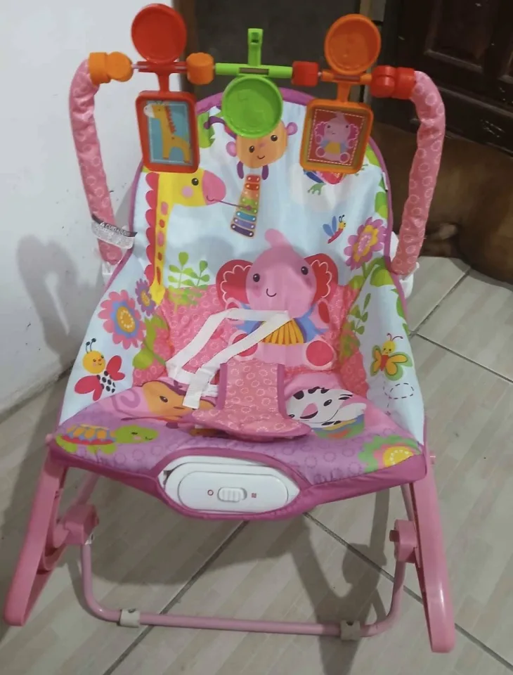 Carrinho e bebê conforto | Cadeirinha musical