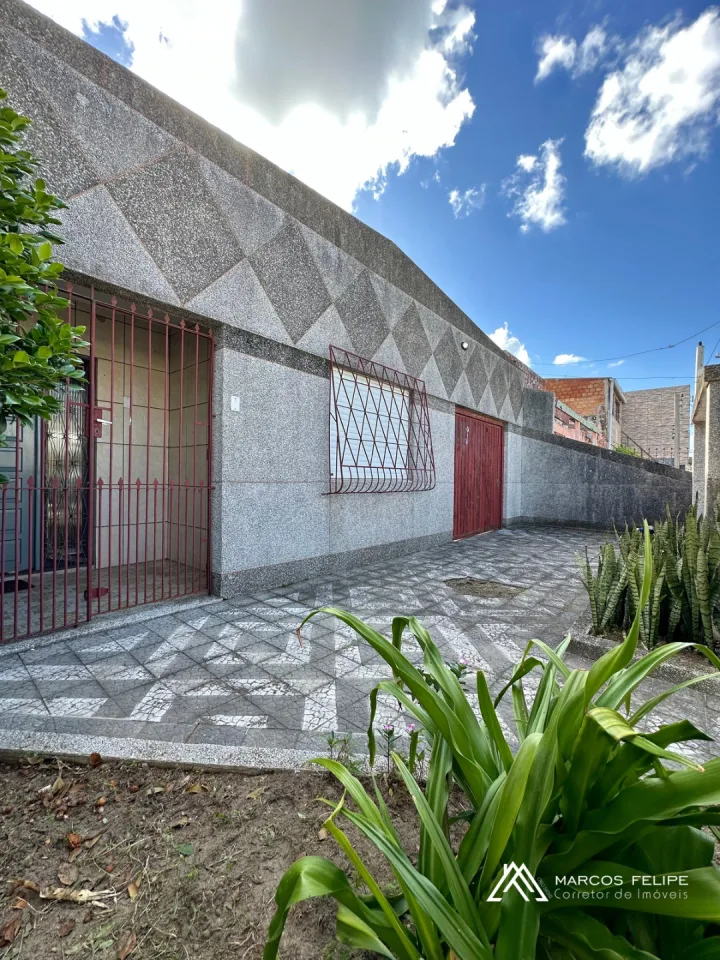 VENDO CASA NO BAIRRO BUCHHOLZ