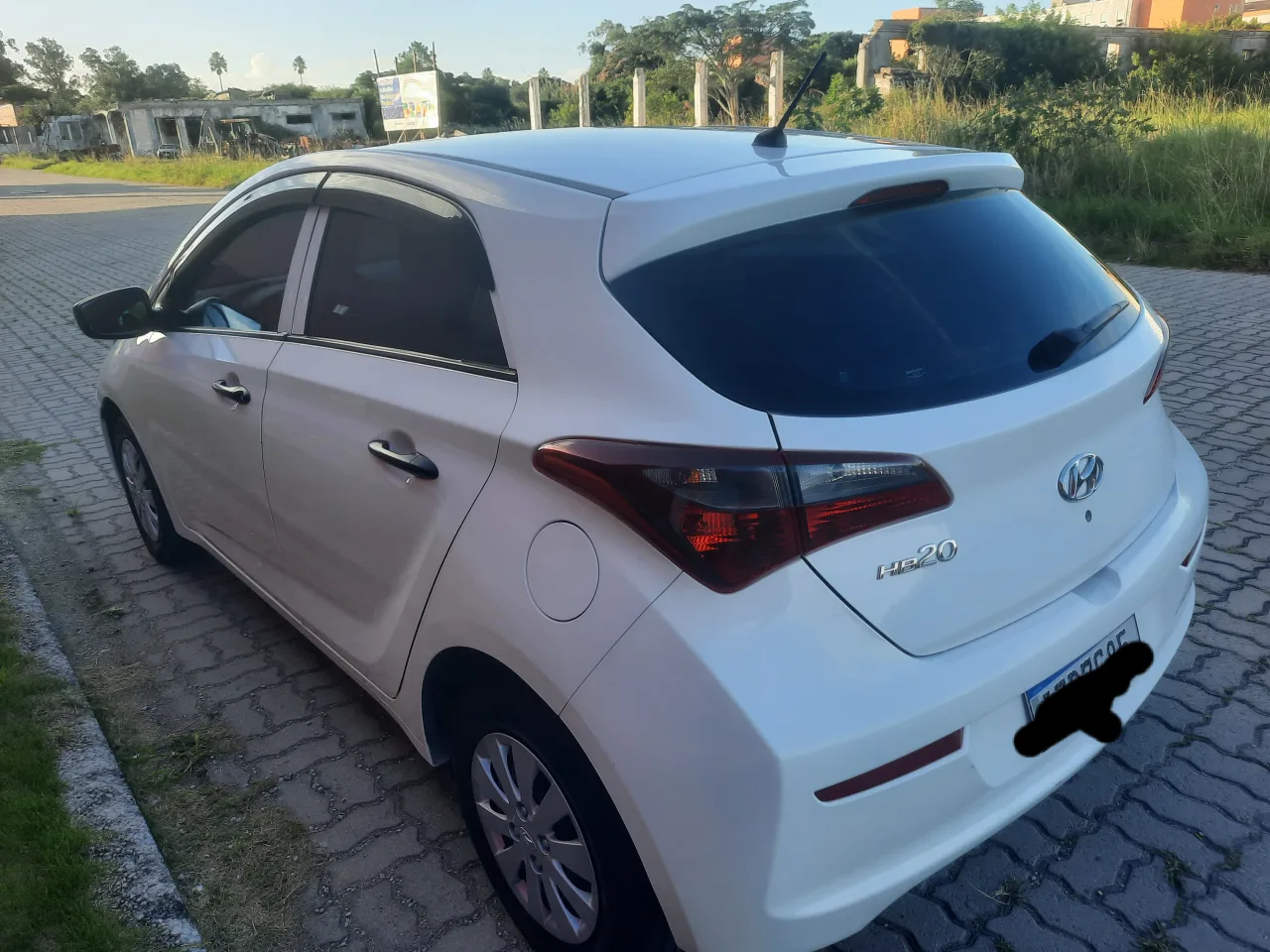 VENDO HB20 UNIQUE 1.0 - BRANCO 19/19. COM 42.000 KM.