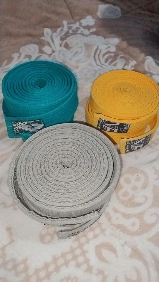 Vendo faixas de Taekwondo!!!