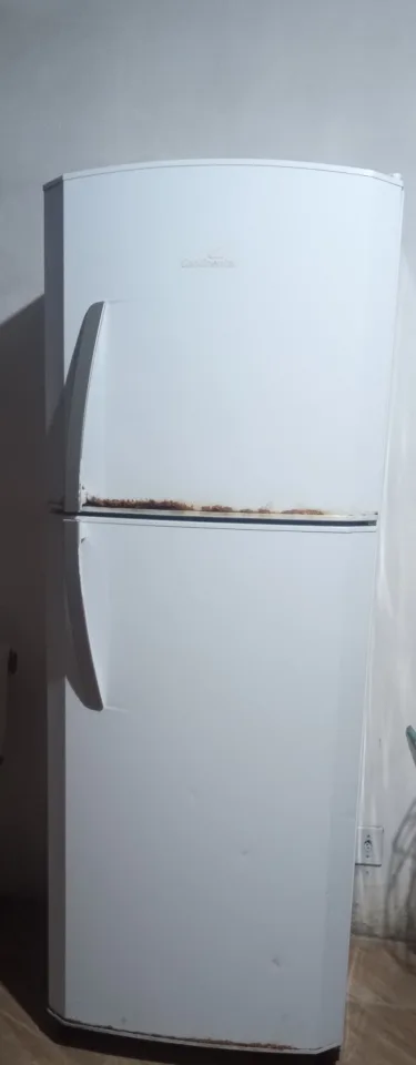 Vendo geladeira Continental